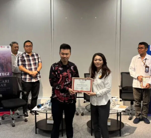 Strategi-Tiongkok-Mencari-Pasar-Tantangan-dan-Peluang-bagi-Indonesia
